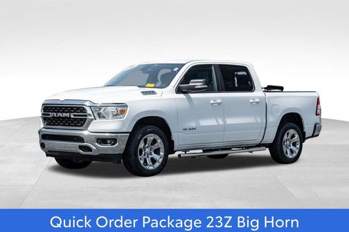 Bright White Clearcoat 2022 RAM 1500 Big Horn/Lone Star