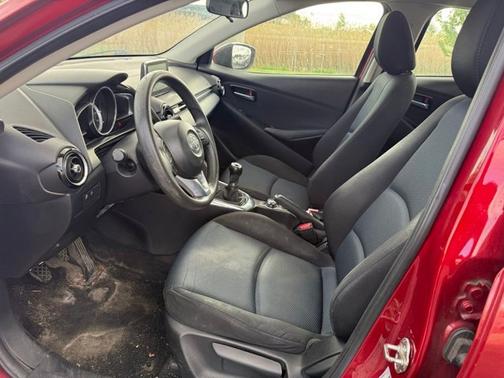 Pulse 2016 Scion iA Base