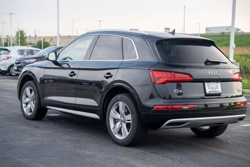 2018 Audi Q5 2.0T Premium Plus