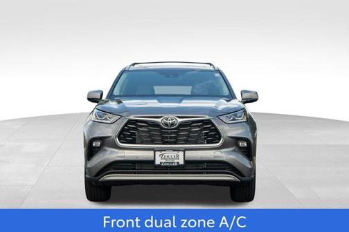 2025 Toyota Highlander Platinum