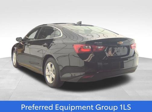 Mosaic Black Metallic 2023 Chevrolet Malibu 1LS