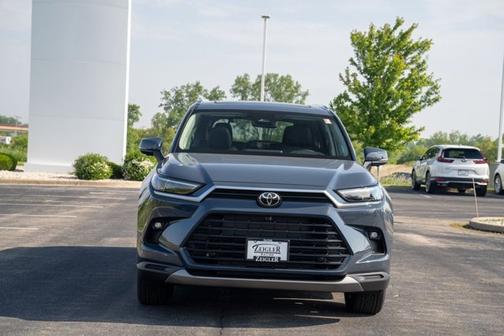 2025 Toyota Grand Highlander Platinum