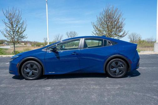 2023 Toyota Prius LE