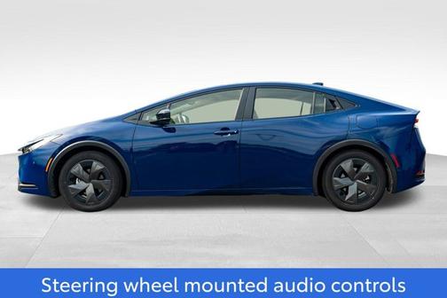 2023 Toyota Prius LE