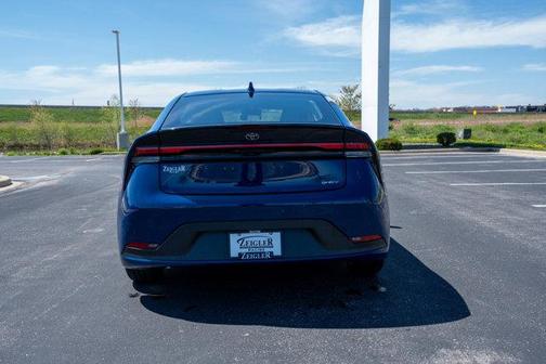 2023 Toyota Prius LE