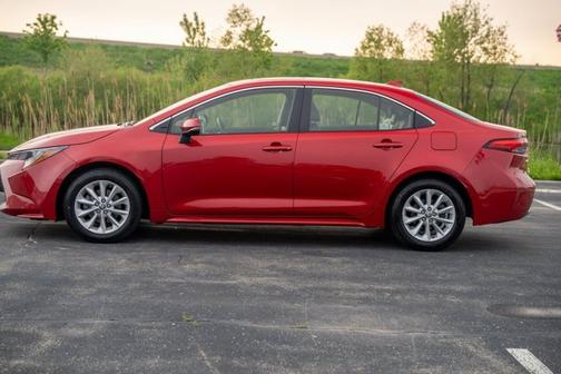2020 Toyota Corolla XLE