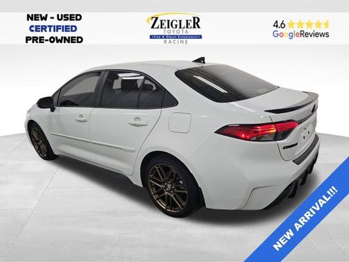 Ice Cap 2024 Toyota Corolla Hybrid L