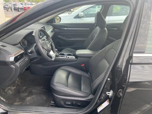 2022 Nissan Altima 2.5 SL