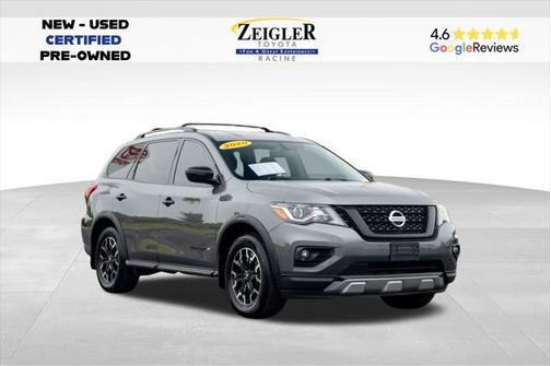 2020 Nissan Pathfinder SV