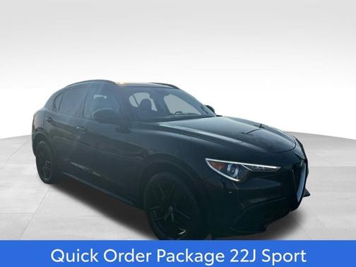 2018 Alfa Romeo Stelvio Sport