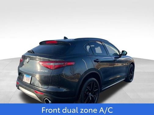 2018 Alfa Romeo Stelvio Sport