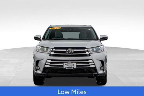 2019 Toyota Highlander Limited Platinum