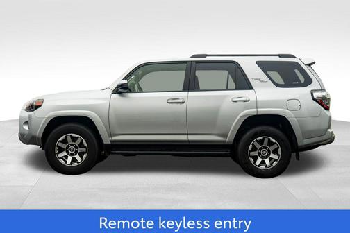 2024 Toyota 4Runner TRD Off Road