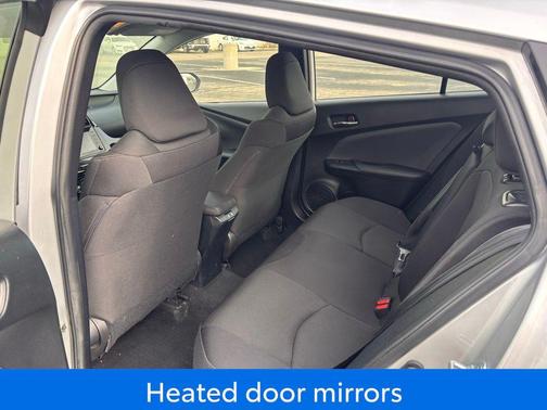 Classic Silver Metallic 2022 Toyota Prius L