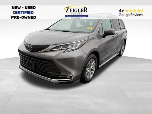 2022 Toyota Sienna XLE