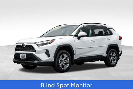 Ice Cap 2025 Toyota RAV4 Hybrid LE