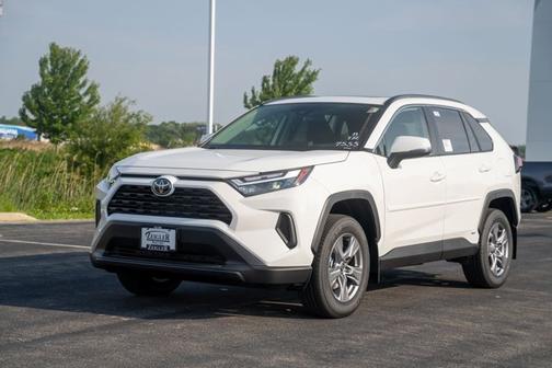 2025 Toyota RAV4 Hybrid XLE