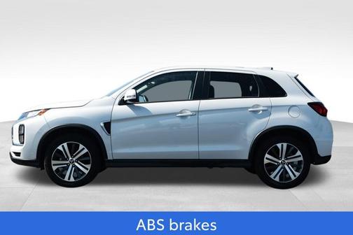 2024 Mitsubishi Outlander Sport SE
