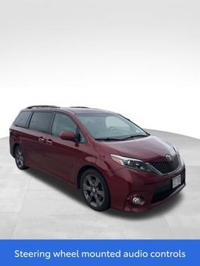 2016 Toyota Sienna SE Premium