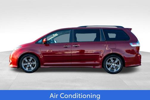 2016 Toyota Sienna SE Premium