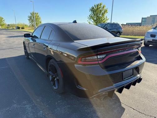 Pitch Black Clearcoat 2018 Dodge Charger R/T Scat Pack