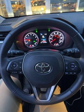 Silver Sky Metallic 2020 Toyota RAV4 XLE