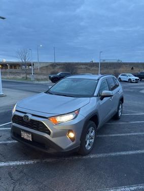 Silver Sky Metallic 2020 Toyota RAV4 XLE