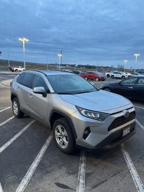 Silver Sky Metallic 2020 Toyota RAV4 XLE