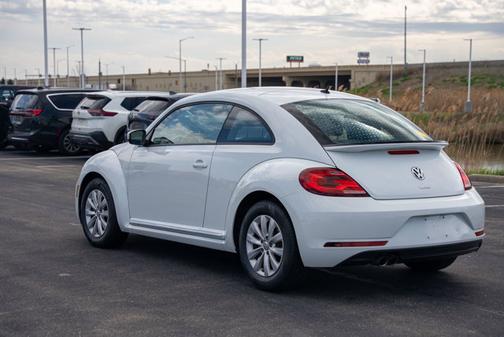 2019 Volkswagen Beetle Final Edition SE