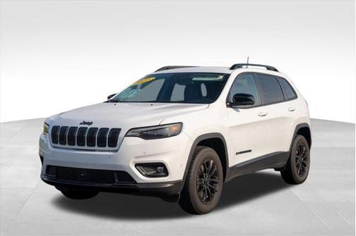 2023 Jeep Cherokee Altitude Lux