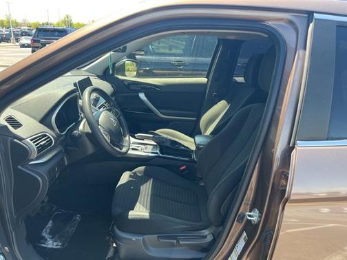 2019 Mitsubishi Eclipse Cross LE