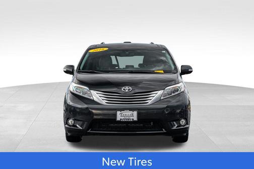 Midnight Black Metallic 2016 Toyota Sienna Limited Premium