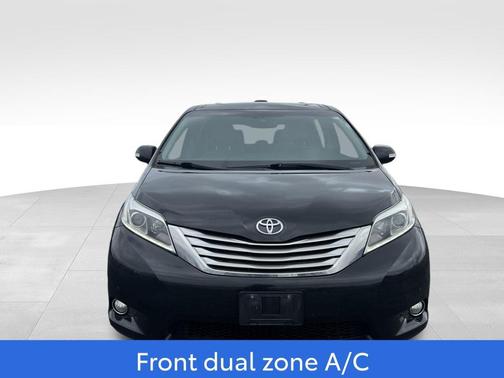 Midnight Black Metallic 2016 Toyota Sienna Limited Premium