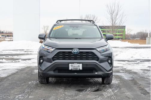 2022 Toyota RAV4 Hybrid XLE Premium