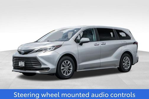 Celestial Silver Metallic 2023 Toyota Sienna LE