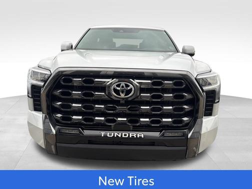 2022 Toyota Tundra Platinum