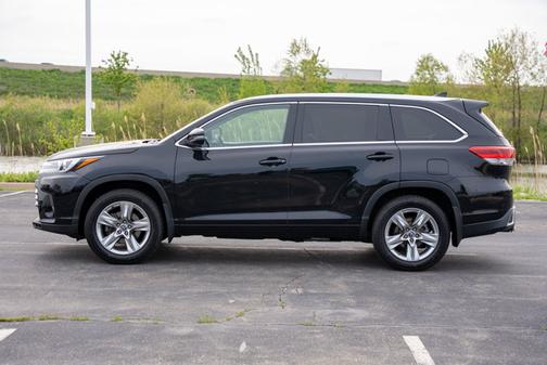 2018 Toyota Highlander Limited