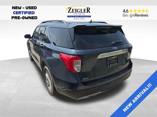 STONE BLUE METALLIC 2024 Ford Explorer XLT