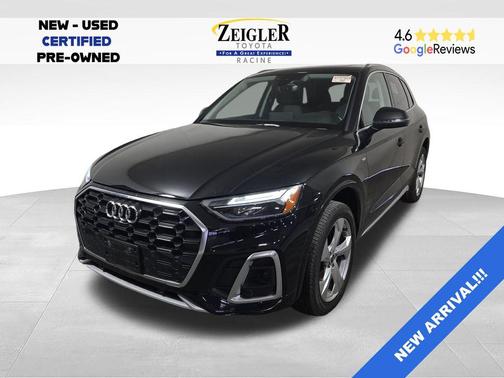 Mythos Black Metallic 2023 Audi Q5 45 S line Premium Plus