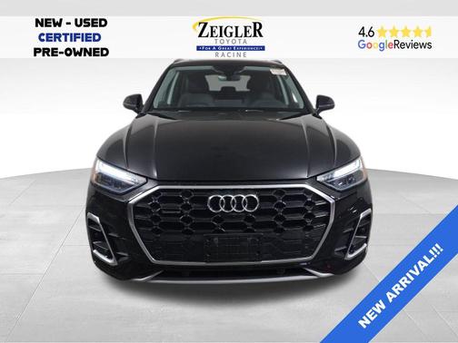 Mythos Black Metallic 2023 Audi Q5 45 S line Premium Plus