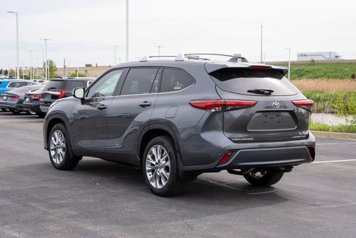2023 Toyota Highlander Limited