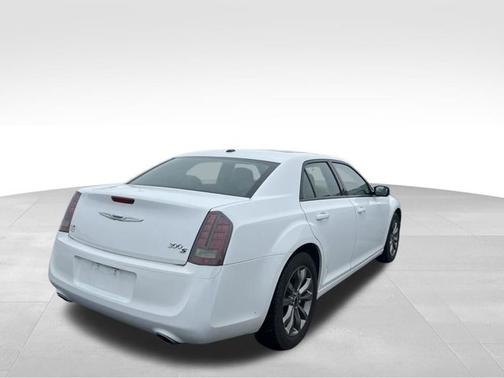 Bright White Clearcoat 2014 Chrysler 300 S