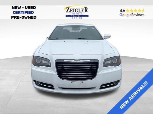 Bright White Clearcoat 2014 Chrysler 300 S