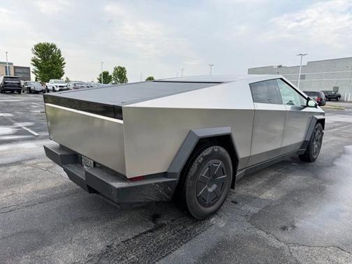 Ultra-Hard Stainless Steel 2025 Tesla Cybertruck All-Wheel Drive