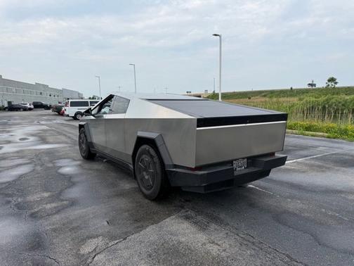 Ultra-Hard Stainless Steel 2025 Tesla Cybertruck All-Wheel Drive