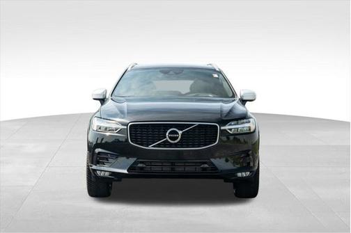 2019 Volvo XC60 T5 R-Design