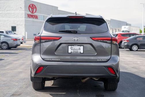 2021 Toyota Highlander XLE