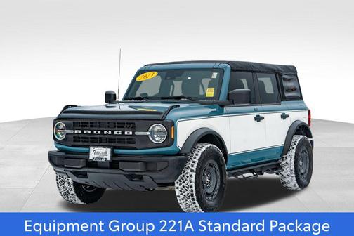2023 Ford Bronco Base