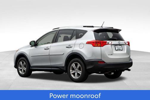 Classic Silver Metallic 2015 Toyota RAV4 XLE