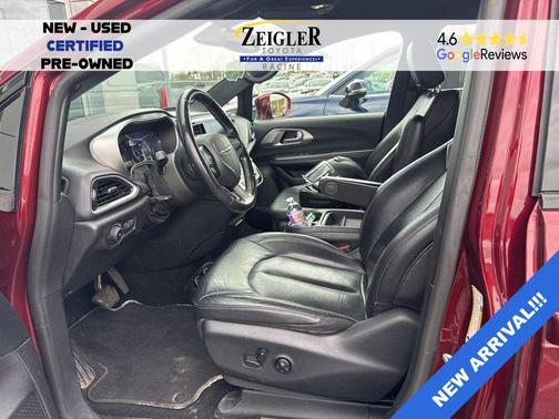 Velvet Red Pearlcoat 2020 Chrysler Pacifica L